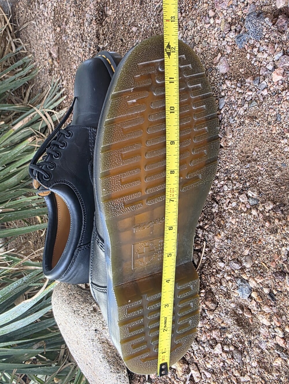 Men's Dr Martens Shoes 8053 Slip Resistant Soles Black Size 11 - Picture 7 of 10